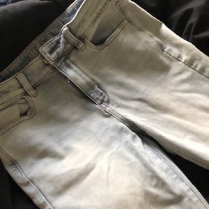 light wash high rise jegging